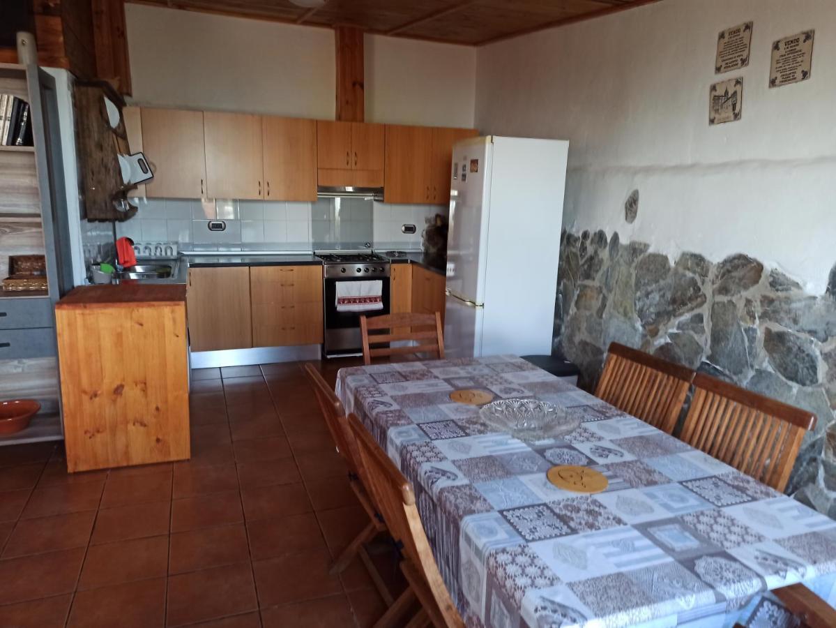 Casa De Los Abuelos Вилафлор Екстериор снимка
